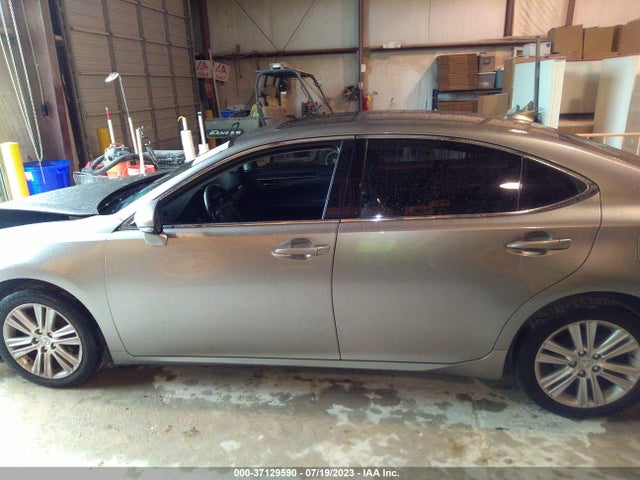 2015 Lexus ES, VIN: JTHBK1GG7F2180102