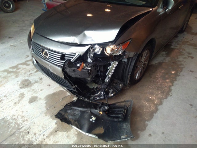 2015 Lexus ES, VIN: JTHBK1GG7F2180102