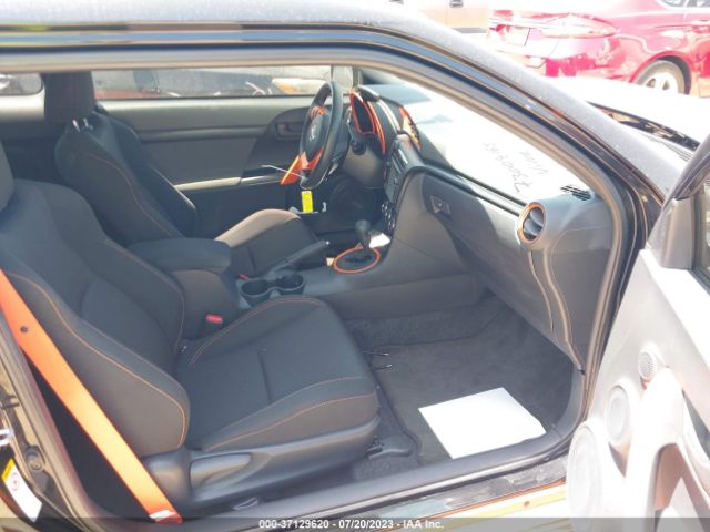 JTKJF5C75FJ008843 Scion TC