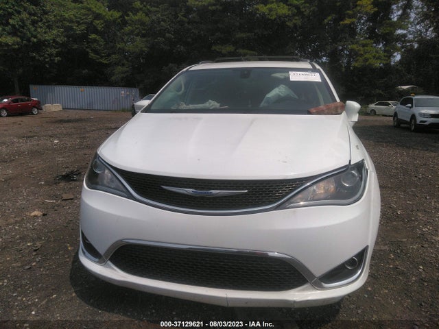 2C4RC1BG7KR666019 Chrysler Pacifica Touring L