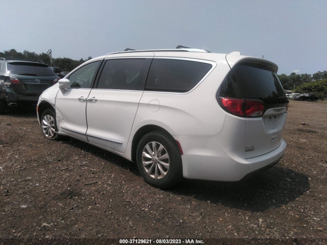 2C4RC1BG7KR666019 Chrysler Pacifica Touring L