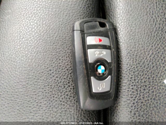 WBA8A3C51JA491857 BMW 3 Series 320i Xdrive