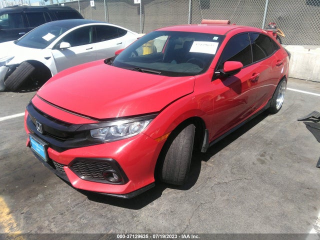Honda Civic Hatchback Sport 2018 SHHFK7H41JU426155 Image 2