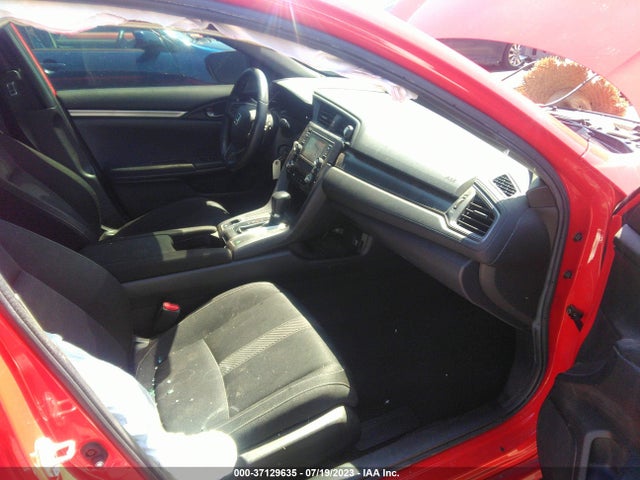 Honda Civic Hatchback Sport 2018 SHHFK7H41JU426155 Image 11