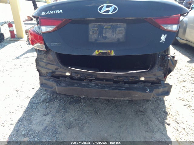 Hyundai ELANTRA SE 2015 5NPDH4AE4FH589562 Image 8