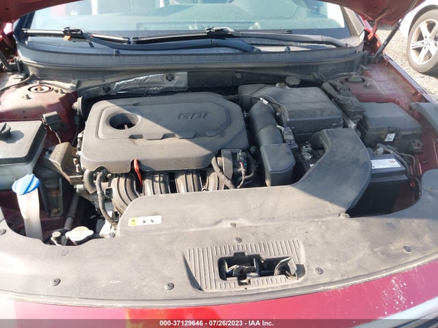 2015 HYUNDAI SONATA 2.4L SE VIN: 5NPE24AF9FH249855