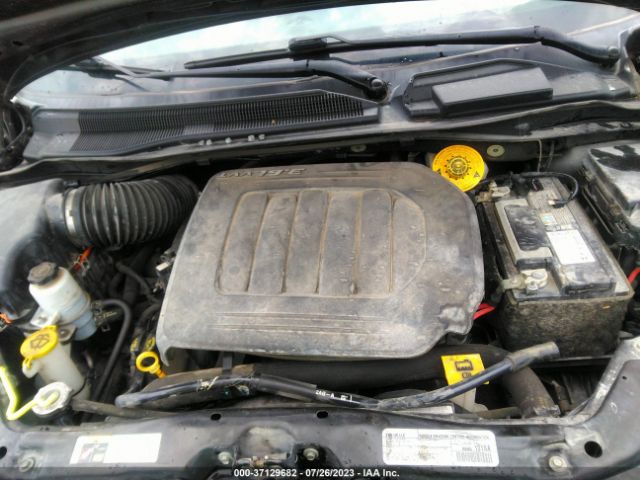 2C4RDGCG8JR173138 Dodge Grand Caravan Sxt