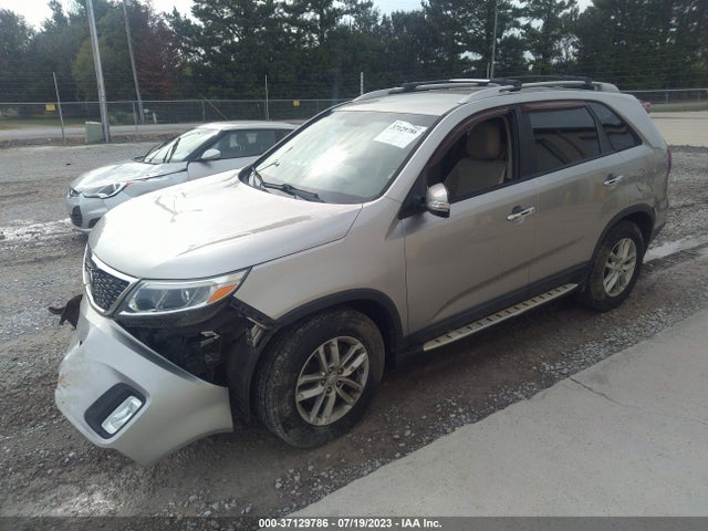 KIA SORENTO LX 2014 5XYKT4A6XEG518340 Image 2