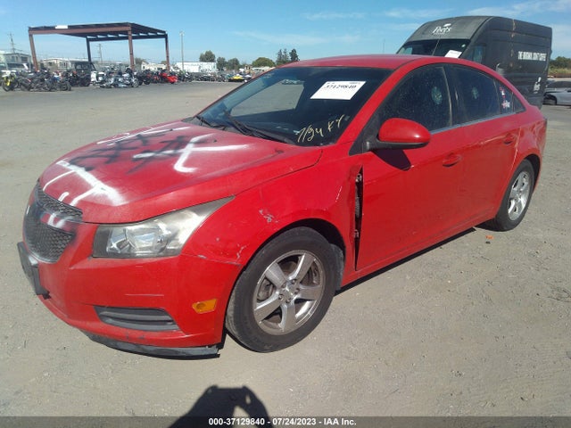 Chevrolet Cruze 1lt 2014 1G1PC5SB0E7159982 Image 2