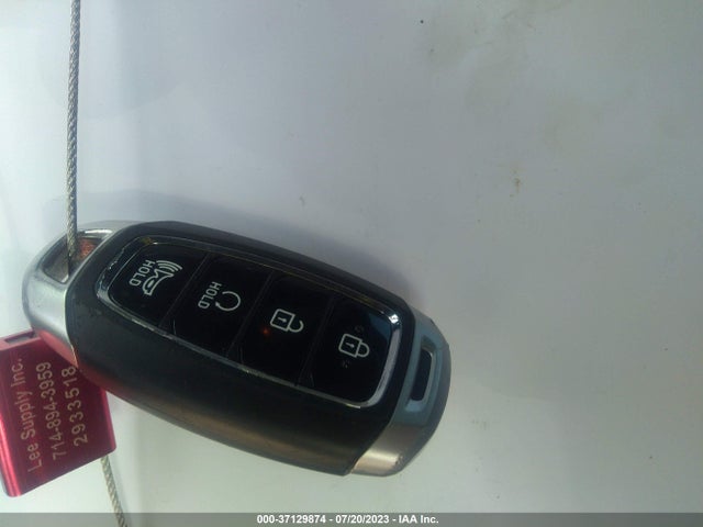 2021 HYUNDAI VENUE SEL VIN: KMHRC8A31MU104786