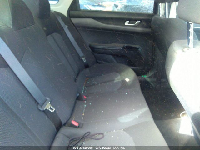 5XXG24J22MG001221 KIA K5 LX