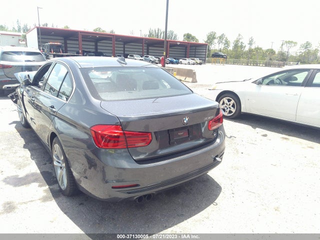 BMW 3 Series 330i 2017 WBA8B9C33HK885301 Image 3
