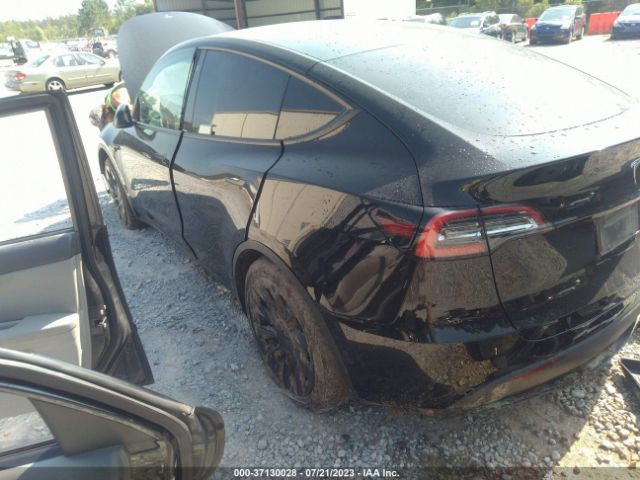 5YJYGDEE4MF088214 Tesla Model Y Long Range