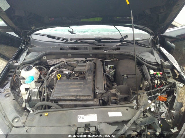 3VW2B7AJ0HM388162 Volkswagen Jetta 1.4t S