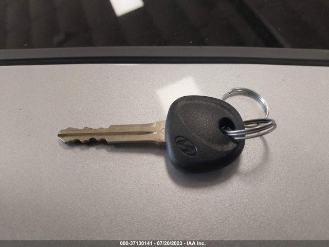 2015 HYUNDAI ELANTRA SE VIN: 5NPDH4AE7FH590043