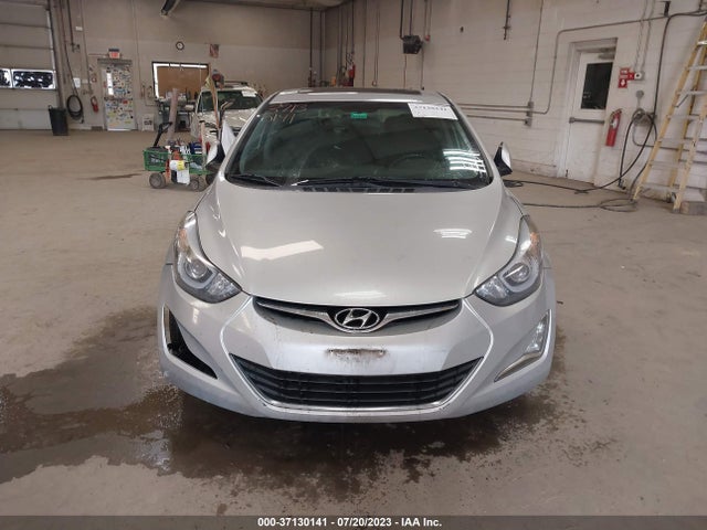 2015 HYUNDAI ELANTRA SE VIN: 5NPDH4AE7FH590043