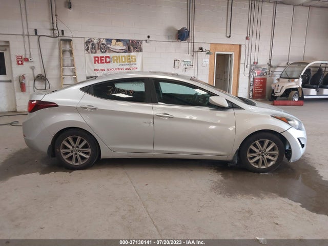 2015 HYUNDAI ELANTRA SE VIN: 5NPDH4AE7FH590043