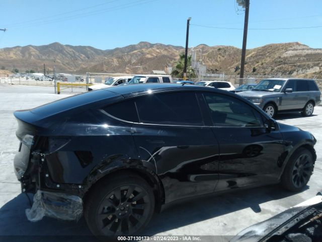 7SAYGDEE9PA092750 Tesla Model Y Long Range