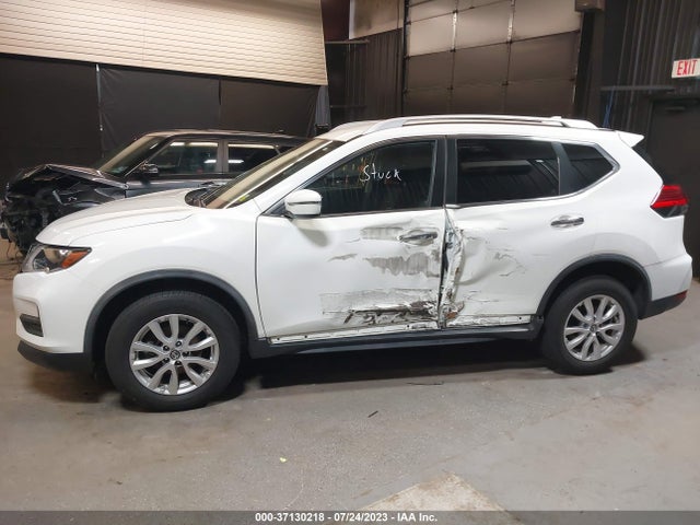 Nissan ROGUE SV 2017 JN8AT2MVXHW027913 Image 14