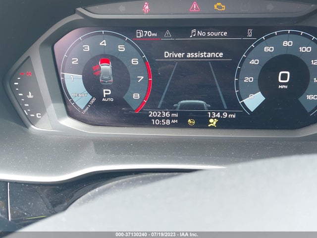 WA1AUCF36N1001323 Audi Q3 PREMIUM