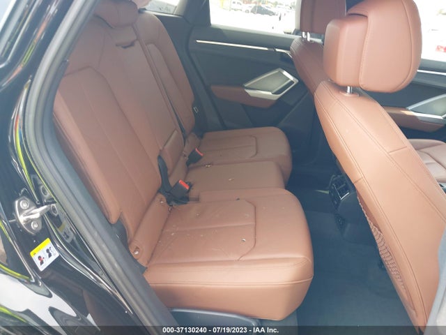 WA1AUCF36N1001323 Audi Q3 PREMIUM