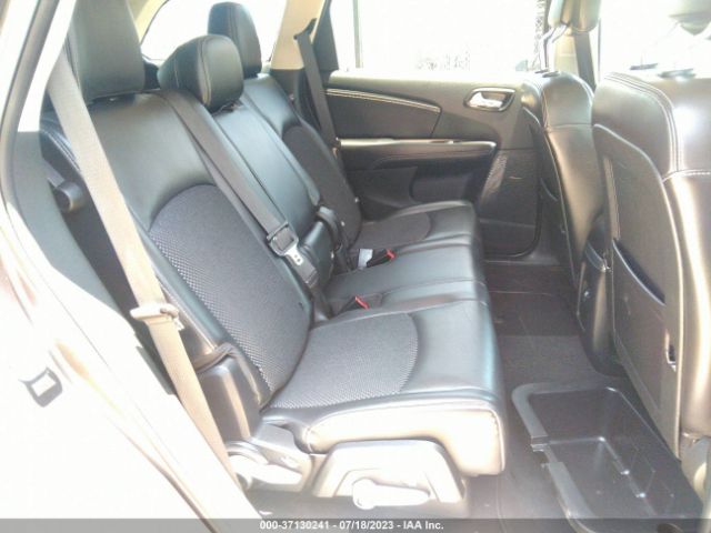 3C4PDCGG9JT517115 Dodge Journey Crossroad