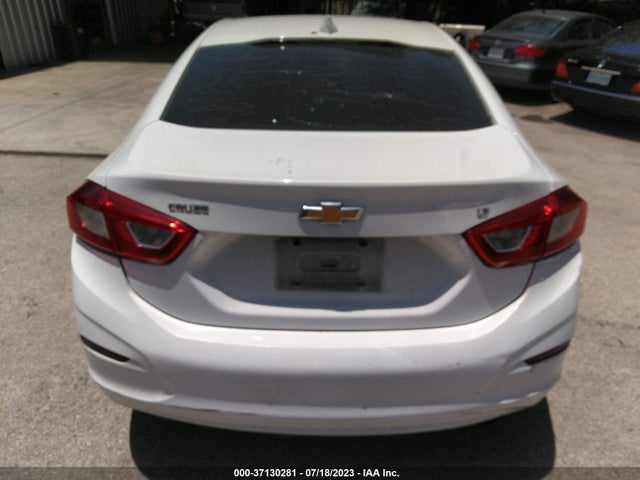 Chevrolet CRUZE LT 2017 1G1BE5SM6H7154926 Image 9