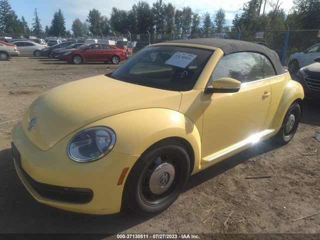 3VW517AT8FM815294 Volkswagen Beetle Convertible 1.8t