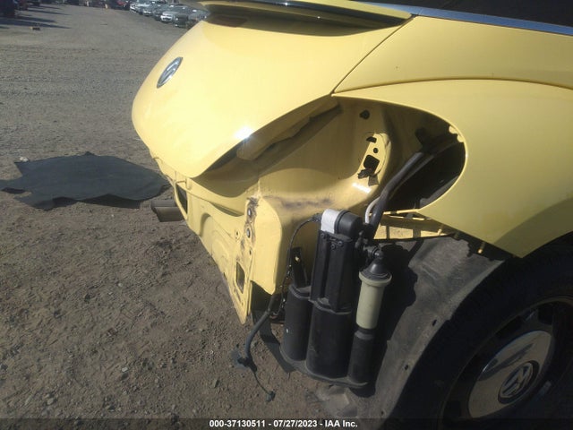 3VW517AT8FM815294 Volkswagen Beetle Convertible 1.8t