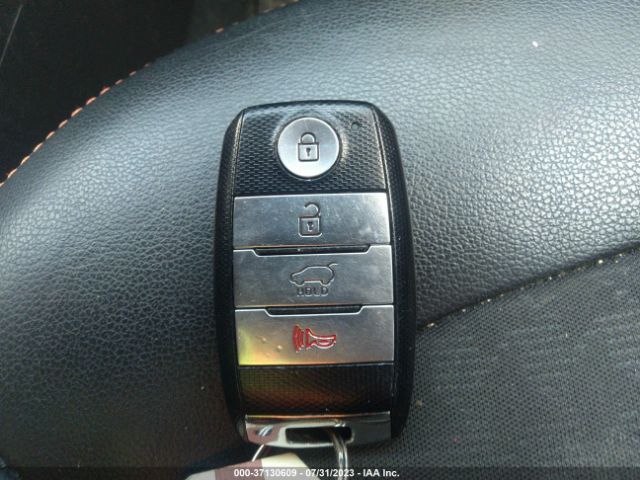 KNDJX3AA0K7019182 KIA Soul !
