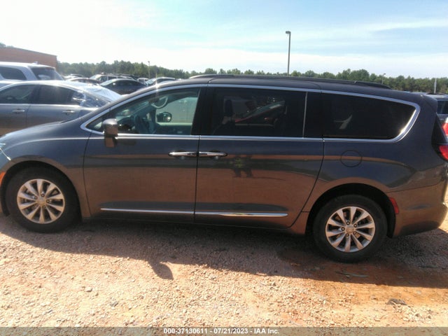 2C4RC1BG1HR839994 Chrysler Pacifica Touring-l