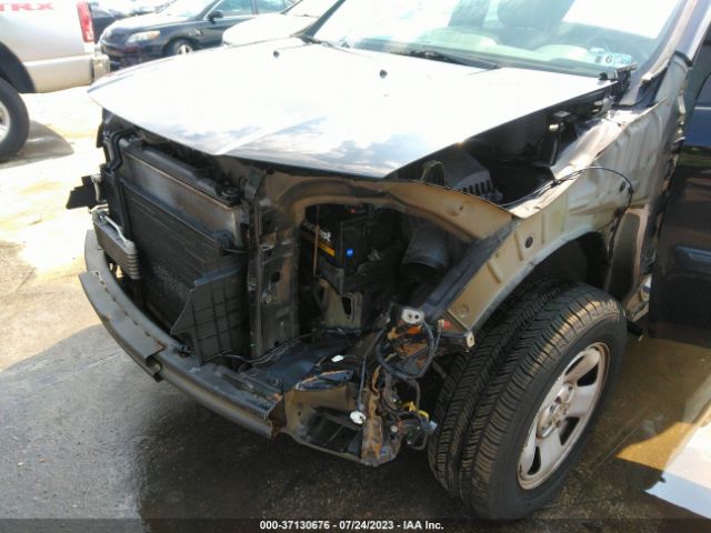 5FNYF4H23FB020073 Honda PILOT LX