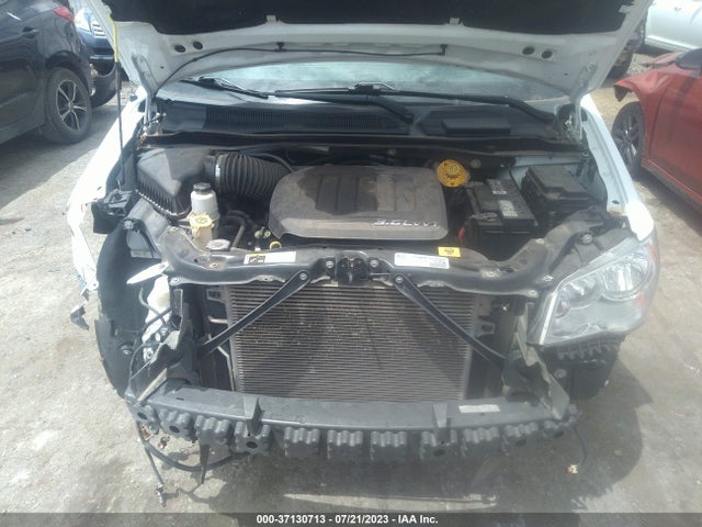 2C4RC1JG1FR727341 Chrysler Town & Country Limited