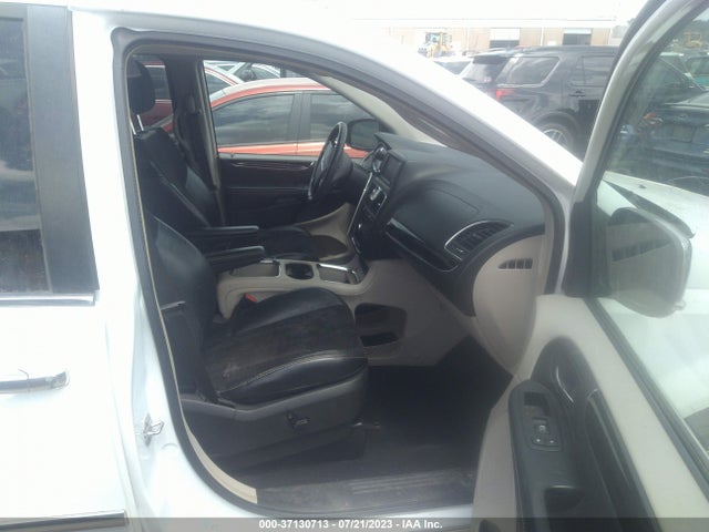 2C4RC1JG1FR727341 Chrysler Town & Country Limited