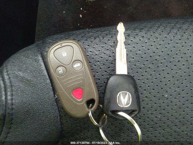 2004 ACURA TSX VIN: JH4CL96814C012232