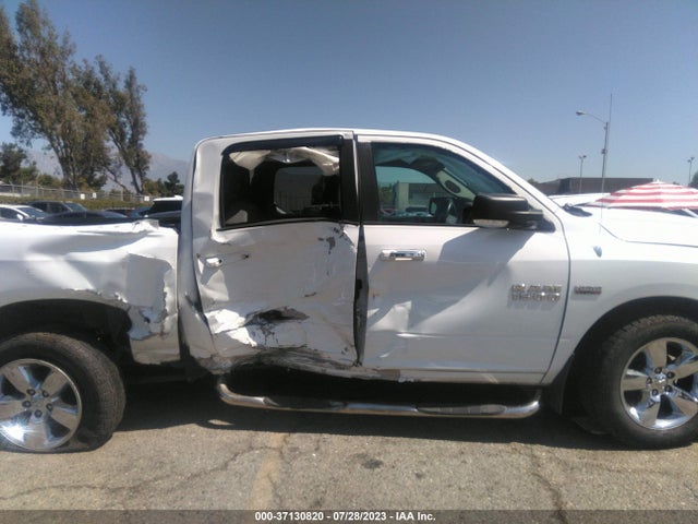 1C6RR7LT1FS746165 RAM 1500 Big Horn