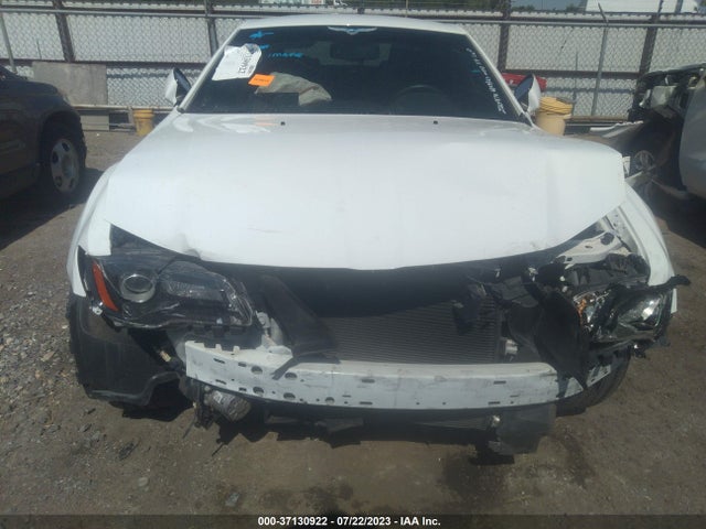 2C3CCAGG5EH311900 Chrysler 300 300s