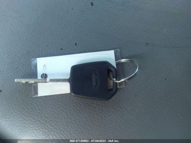 1FTMF1C82GKF14650 Ford F-150 Xl/xlt