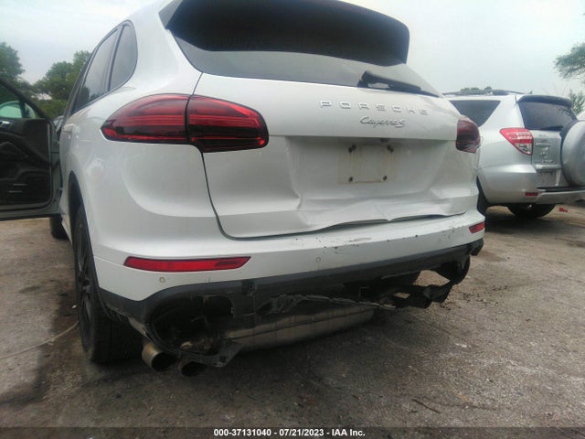 2017 PORSCHE CAYENNE WP1AB2A25HLA53067 Photo 5
