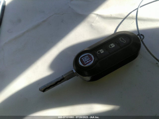 2015 Fiat 500e, VIN: 3C3CFFGE6FT527444