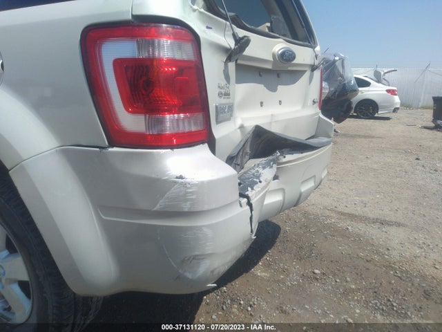 2008 FORD ESCAPE XLT VIN: 1FMCU93138KA95112