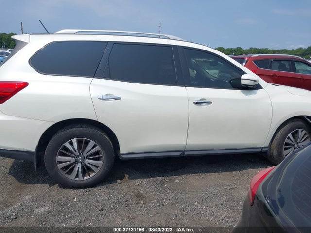 2017 NISSAN PATHFINDER SL VIN: 5N1DR2MM8HC643735