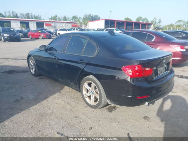 WBA3B1G59FNT03673 BMW 3 Series 320i
