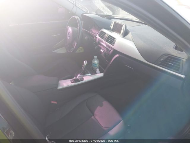WBA3B1G59FNT03673 BMW 3 Series 320i