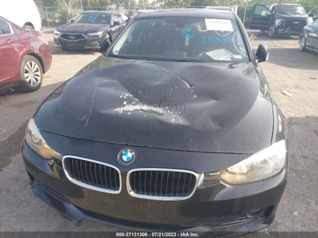 WBA3B1G59FNT03673 BMW 3 Series 320i