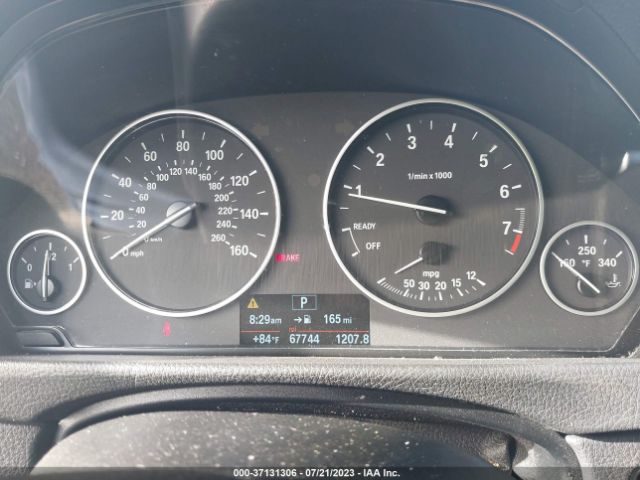 WBA3B1G59FNT03673 BMW 3 Series 320i