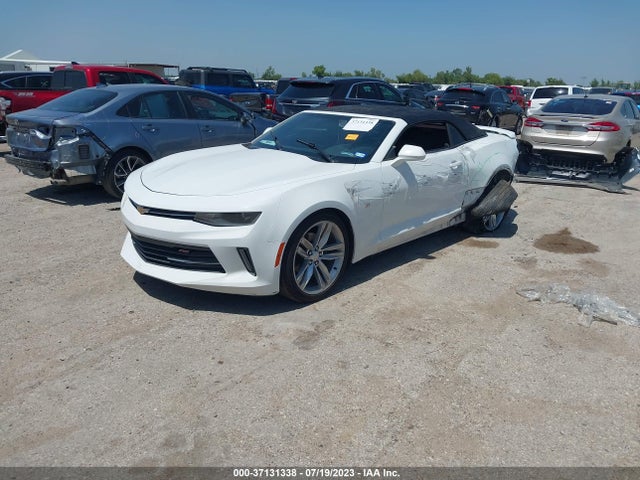 Chevrolet Camaro 1lt 2017 1G1FB3DXXH0143653 Image 2