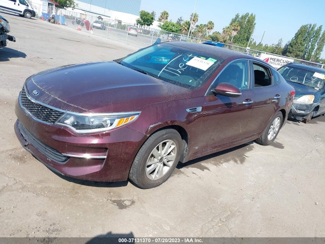 KIA Optima Lx 2018 5XXGT4L38JG208999 Image 2