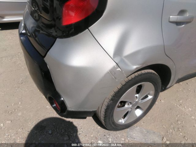 KNDJN2A23G7863720 KIA Soul Base