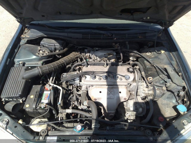 1998 HONDA ACCORD SDN LX VIN: 1HGCG5649WA243195